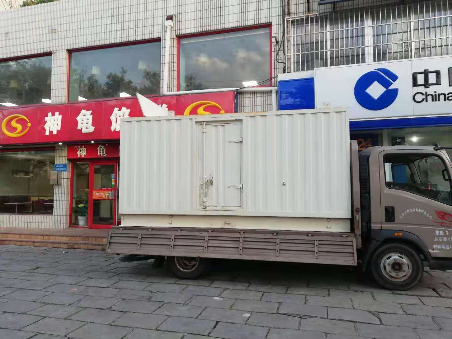 海南藏族出租发电机-柴油发电机组错误的启动方式